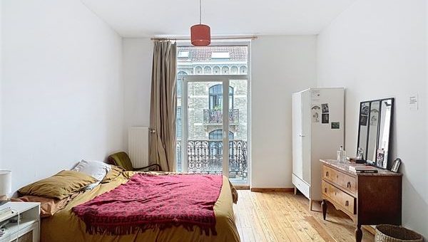 E1639007236466676572_9717AL