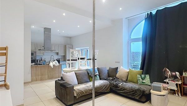 E1639058102542720893_9743AL