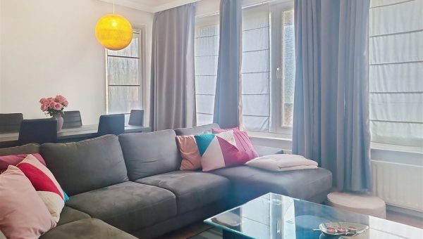 E1639102272858260262_9779AL