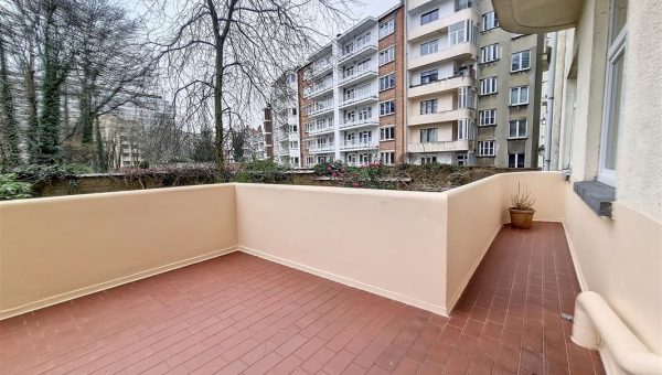 E2638134530713272996_5612AL