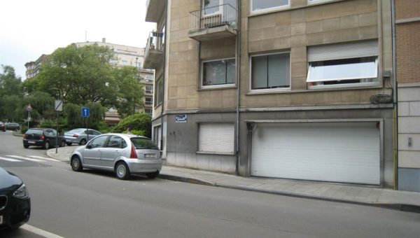 E3638506017255105088_7327AL