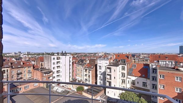 E3638931985765297023_9660AL