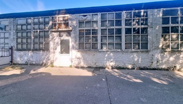 E3638956191375440076_9682AL