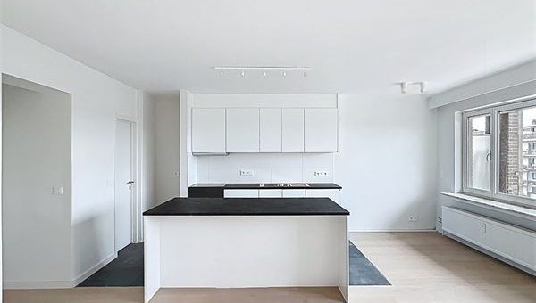 E3639075405882369571_9757AL